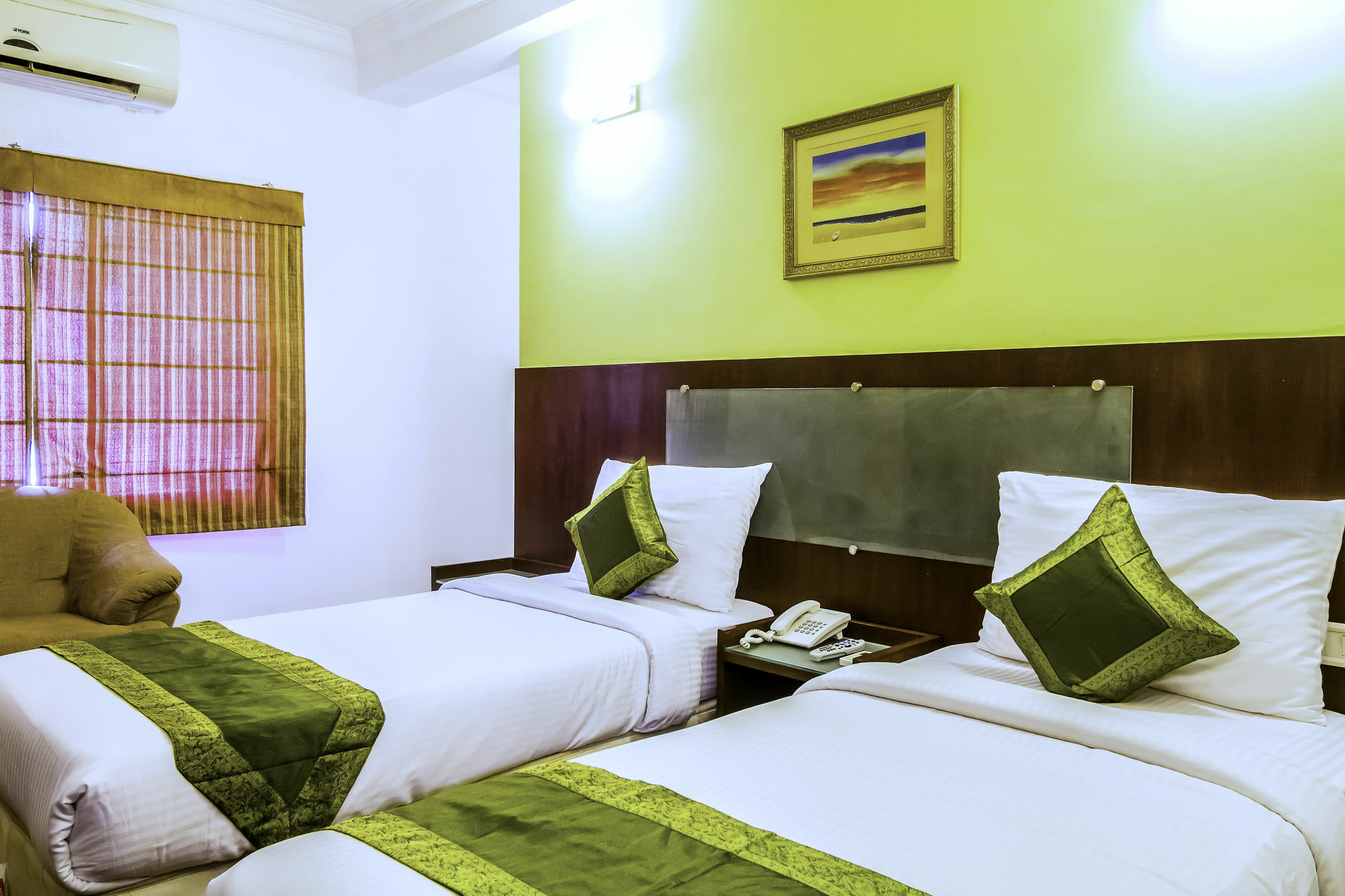 Hotel Treebo Angson Chennai Zewnętrze zdjęcie
